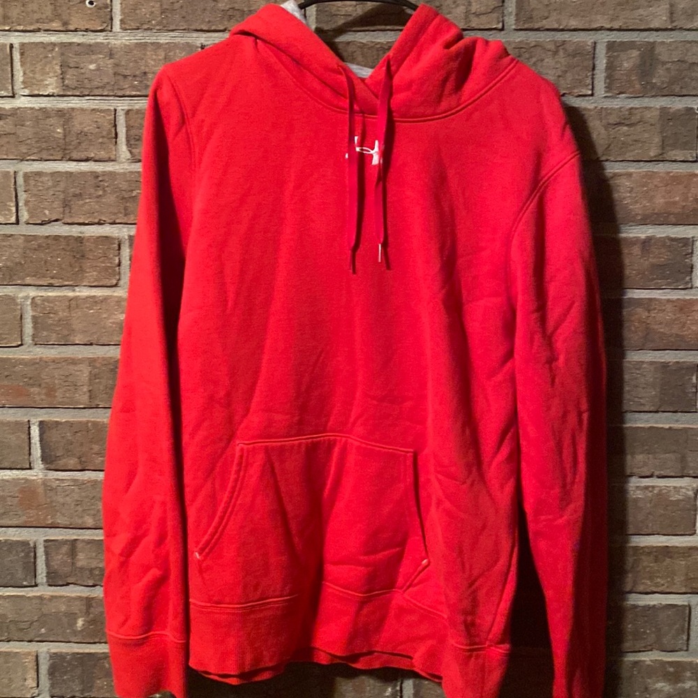 Unisex red Under Amour sweatshirt/hoodie size medium